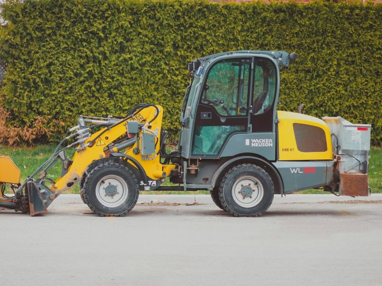 montageservice-bauelemente-oeffentliche-anlagen-green-with-passion.jpg

